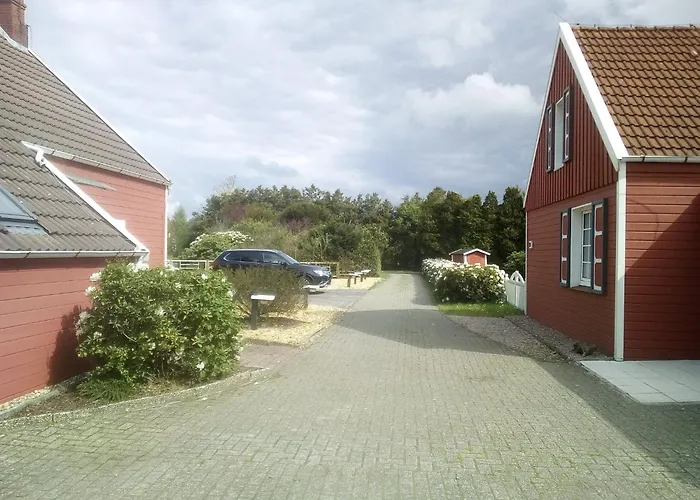 Kleine In Ruhiger Lage By Interhome *